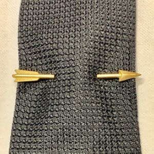 Vintage rare unique arrow necktie clip